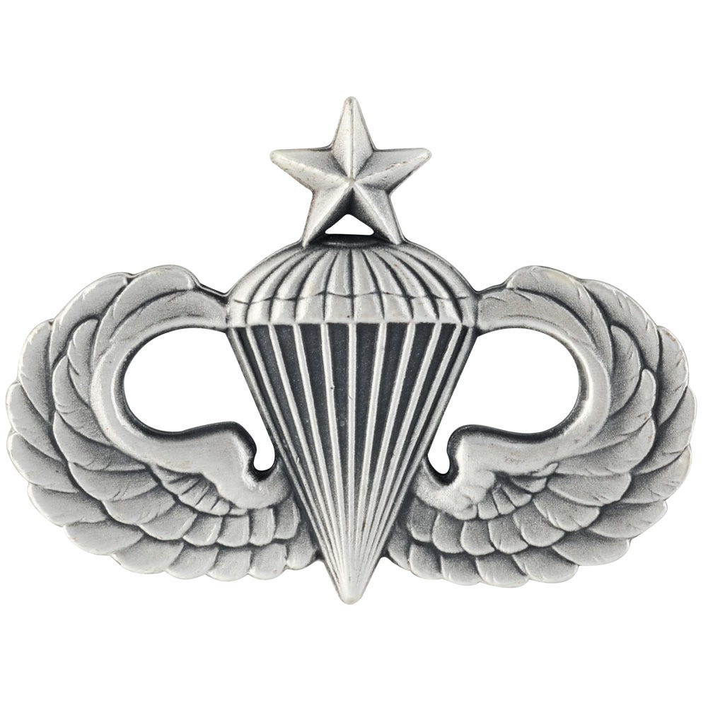 Senior Parachutist Badge on 1 1/4" Lapel Pin