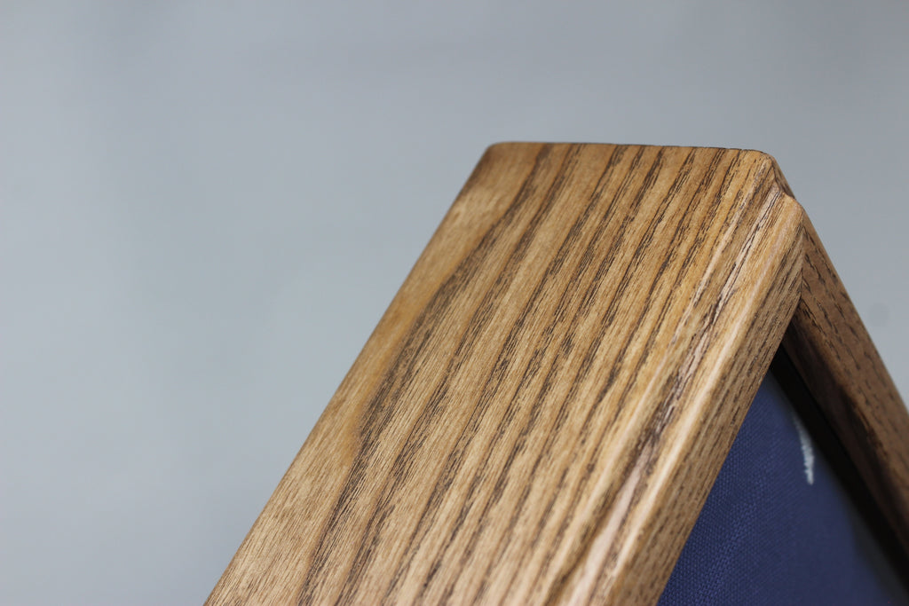 Oak Flag Case 5x9.5'